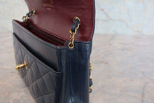 Load image into Gallery viewer, CHANEL Matelasse chain shoulder bag Lambskin Navy/Gold hadware Shoulder bag 800040085