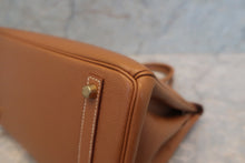 Load image into Gallery viewer, HERMES BIRKIN 30 Graine Couchevel leather Gold □C Engraving Hand bag 700120064