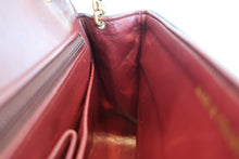 Load image into Gallery viewer, CHANEL Matelasse chain shoulder bag Lambskin Navy/Gold hadware Shoulder bag 800040085