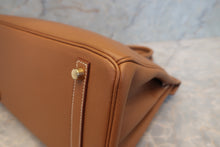 Load image into Gallery viewer, HERMES BIRKIN 30 Graine Couchevel leather Gold □C Engraving Hand bag 700120064