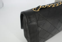 画像をギャラリービューアに読み込む, CHANEL/シャネル マトラッセチェーンショルダーバッグ ラムスキン ブラック/ゴールド金具 ショルダーバッグ 800100139