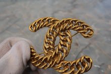 將圖片載入圖庫檢視器 CHANEL/シャネル ココマークブローチ 金メッキ ゴールド ブローチ 500110146