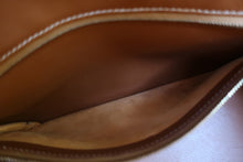 Load image into Gallery viewer, HERMES BIRKIN 30 Graine Couchevel leather Gold □C Engraving Hand bag 700120064