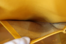 Load image into Gallery viewer, HERMES PICOTIN LOCK MM Clemence leather Mykonos □N Engraving Hand bag 700030201