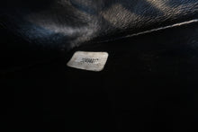 画像をギャラリービューアに読み込む, CHANEL/シャネル Vステッチチェーンショルダーバッグ キャビアスキン ブラック/ゴールド金具 ショルダーバッグ 600100014