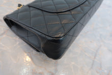 Load image into Gallery viewer, CHANEL Matelasse double flap double chain shoulder bag Caviar skin Black/Gold hadware Shoulder bag 800030114