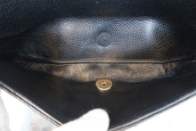 Load image into Gallery viewer, CHANEL Matelasse double flap double chain shoulder bag Caviar skin Black/Gold hadware Shoulder bag 800030114