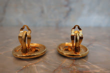 Load image into Gallery viewer, CHANEL CC mark earring Gold plate Gold Earring 500110143