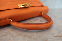 画像をギャラリービューアに読み込む, HERMES/エルメス ケリー32 ヴォーガリバー オレンジ 〇Z刻印 ショルダーバッグ 700050217