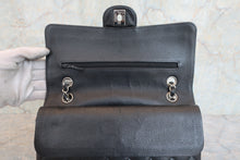 Load image into Gallery viewer, CHANEL Matelasse double flap double chain shoulder bag Caviar skin Black/Silver hadware Shoulder bag 800060023