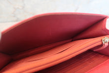 Load image into Gallery viewer, CHANEL CC mark chain wallet Caviar skin Pink/Gold hadware Shoulder bag 700120136