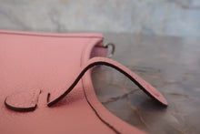 画像をギャラリービューアに読み込む, HERMES/エルメス エブリンTPM トリヨンクレマンス ローズサクラ X刻印 ショルダーバッグ 800030060