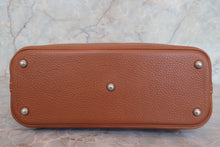 Load image into Gallery viewer, HERMES/BOLIDE 31 Clemence leather Gold □K Engraving Shoulder bag 700090142