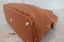Load image into Gallery viewer, HERMES/BOLIDE 31 Clemence leather Gold □K Engraving Shoulder bag 700090142