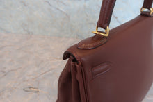 Load image into Gallery viewer, HERMES KELLY 28 Clemence leather Havane □F Engraving Shoulder bag 800070067