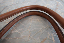 Load image into Gallery viewer, HERMES/BOLIDE 31 Clemence leather Gold □K Engraving Shoulder bag 700090142