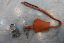 将图片加载到图库查看器,HERMES BIRKIN 30 Clemence leather Orange □J刻印 Hand bag 800030041