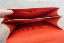 Load image into Gallery viewer, HERMES CONSTANCE3 MINI Tadlakt lether Rouge pivoine A Engraving Shoulder bag 700110065