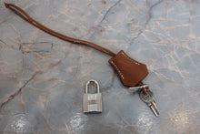 Load image into Gallery viewer, HERMES/BOLIDE 31 Clemence leather Gold □K Engraving Shoulder bag 700090142