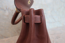 Load image into Gallery viewer, HERMES KELLY 28 Clemence leather Havane □F Engraving Shoulder bag 800070067