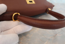 Load image into Gallery viewer, HERMES KELLY 28 Clemence leather Havane □F Engraving Shoulder bag 800070067