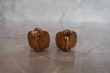 Load image into Gallery viewer, CHANEL CC mark earring Gold plate Gold Earring 700070114