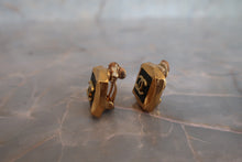 Load image into Gallery viewer, CHANEL CC mark earring Gold plate Gold Earring 700070114