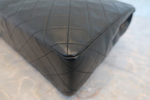 Load image into Gallery viewer, CHANEL Matelasse chain shoulder bag Lambskin Black/Gold hadware Shoulder bag 700120165