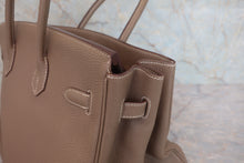 Load image into Gallery viewer, HERMES BIRKIN 35 Togo leather Etoupe gray □M Engraving Hand bag 800070152