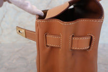 画像をギャラリービューアに読み込む, HERMES/エルメス ケリー32 ボックスカーフ ナチュラル 〇X刻印 ショルダーバッグ 700080033