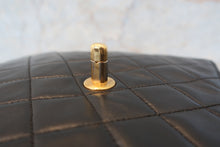 Load image into Gallery viewer, CHANEL Matelasse chain shoulder bag Lambskin Black/Gold hadware Shoulder bag 700120165