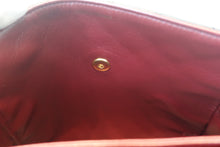 Load image into Gallery viewer, CHANEL Matelasse chain shoulder bag Lambskin Black/Gold hadware Shoulder bag 700120165