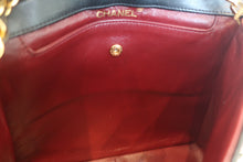 Load image into Gallery viewer, CHANEL Matelasse chain shoulder bag Lambskin Black/Gold hadware Shoulder bag 700120165
