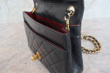Load image into Gallery viewer, CHANEL Big CC mark chain shoulder bag Lambskin Black/Gold hadware Shoulder bag 700080196