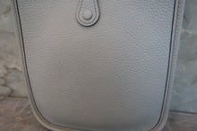 將圖片載入圖庫檢視器 HERMES/エルメス エブリンTPM トリヨンクレマンス ブルーペール U刻印 ショルダーバッグ 700060202