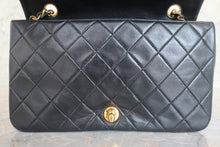 Load image into Gallery viewer, CHANEL Matelasse Full flap chain shoulder bag Lambskin Black/Gold hadware Shoulder bag 800060058