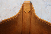 画像をギャラリービューアに読み込む, HERMES/エルメス エブリン3GM トリヨンクレマンス ソレイユ □O刻印 ショルダーバッグ 800010161