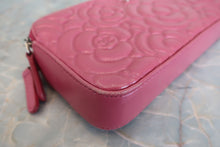 Load image into Gallery viewer, CHANEL Camelia chain wallet Lambskin Pink/Silver hadware Shoulder bag 700090003