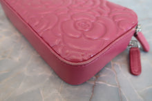Load image into Gallery viewer, CHANEL Camelia chain wallet Lambskin Pink/Silver hadware Shoulder bag 700090003