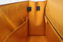 画像をギャラリービューアに読み込む, HERMES/エルメス ケリー32 クシュベル ジョーヌ/ネイビー 〇Z刻印 ショルダーバッグ 700030081