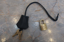 画像をギャラリービューアに読み込む, HERMES/エルメス ケリー32 クシュベル ジョーヌ/ネイビー 〇Z刻印 ショルダーバッグ 700030081