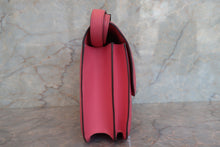 Load image into Gallery viewer, HERMES CONSTANCE3 24 Evercolor leather Rose azalee A Engraving Shoulder bag 700060195
