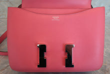 Load image into Gallery viewer, HERMES CONSTANCE3 24 Evercolor leather Rose azalee A Engraving Shoulder bag 700060195