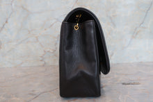 Load image into Gallery viewer, CHANEL  Diana matelasse chain shoulder bag Lambskin Black/Gold hadware Shoulder bag 700080161