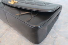 Load image into Gallery viewer, CHANEL  Diana matelasse chain shoulder bag Lambskin Black/Gold hadware Shoulder bag 700080161