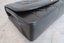 Load image into Gallery viewer, CHANEL  Diana matelasse chain shoulder bag Lambskin Black/Gold hadware Shoulder bag 700080161