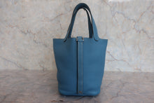 画像をギャラリービューアに読み込む, HERMES/エルメス ピコタンロックPM トリヨンクレマンス ブルージーン □N刻印 ハンドバッグ 800010184