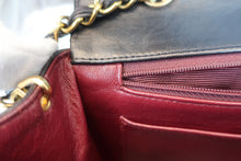 Load image into Gallery viewer, CHANEL  Diana matelasse chain shoulder bag Lambskin Black/Gold hadware Shoulder bag 700080161