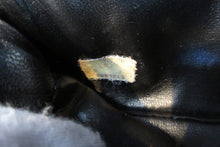 Load image into Gallery viewer, CHANEL CC mark vanity Caviar skin Black/Gold hadware Vanity 700070236