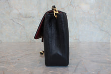 将图片加载到图库查看器,CHANEL/香奈儿 CF 链条包 羊皮 Black/Gold hadware(黑色/金色金属) 肩背包 800040090